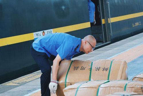 衡陽行包裝卸工牛慶軍 用汗水守護(hù)貨主托付